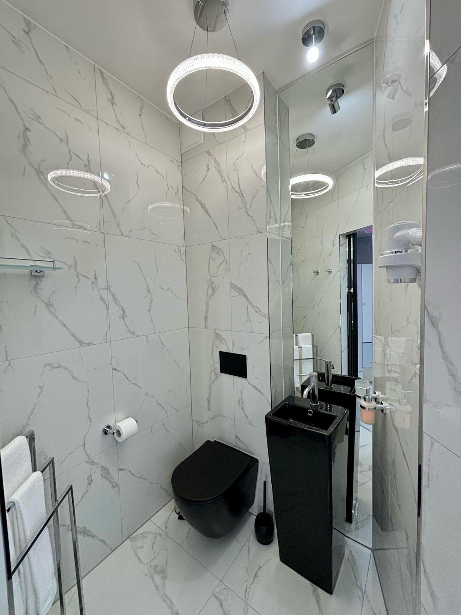 Apartament "Prezydencki Deluxe" Centrum Z Duza Wanna Dla Dwojga Гнезно Экстерьер фото